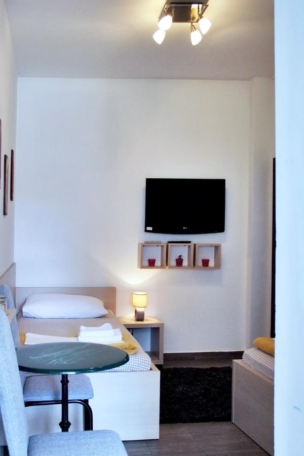 Rooms Fitea オシエク エクステリア 写真